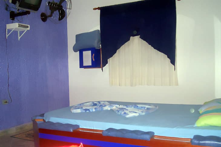 Outro ângulo do Quarto Premium azul
